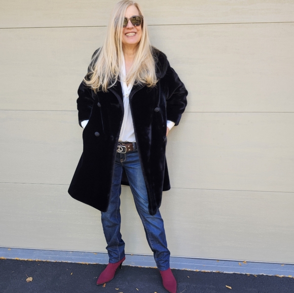 Vintage Borgazia Faux Black Fur with Brown Mink Collar, Medium, $98 - Picture 3 of 17